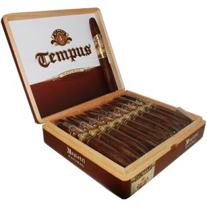 Alec Bradley Tempus Natural Magistri
