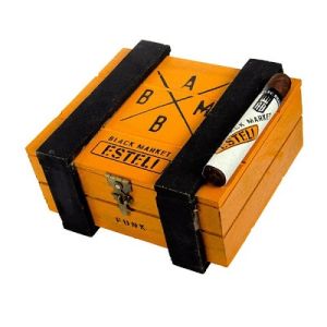 Alec Bradley Black Market Esteli Punk