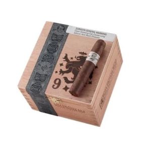 LIGA PRIVADA NO. 9 PETIT CORONA