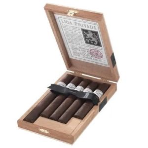 LIGA PRIVADA SAMPLER