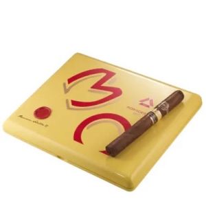 MONTECRISTO EPIC CHURCHILL