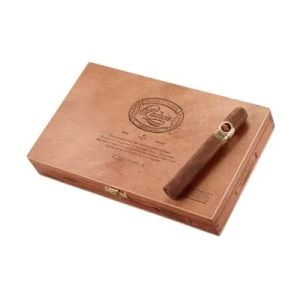 PADRON 1983 ANNIVERSARY NATURAL EXCLUSIVO