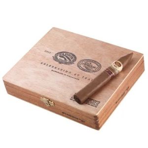 PADRON SERIE 1926 40TH ANNIVERSARY Box  Natural