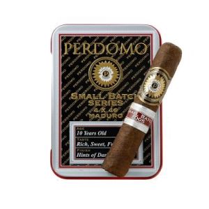 Perdomo Small Batch Series Connecticut Half Corona 20Pcs/Box